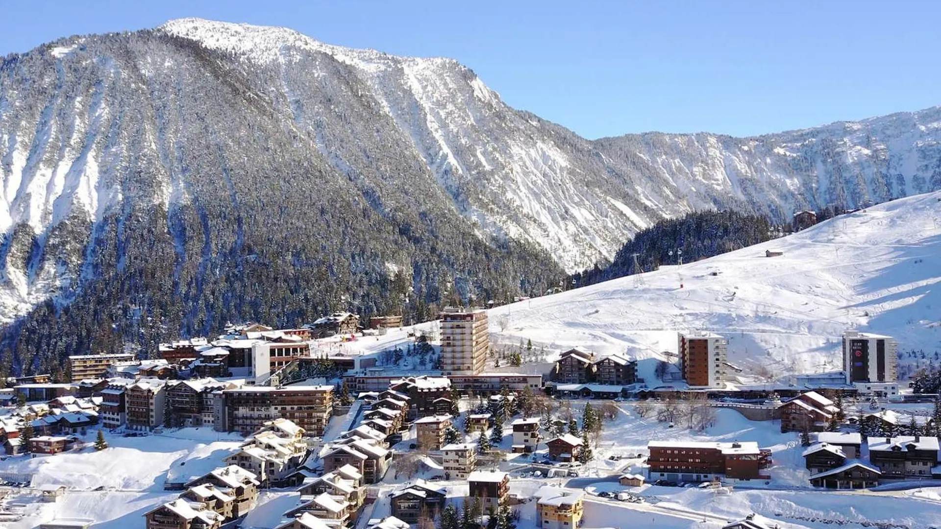 Lägenhet Grand Appartement Raffine Et Design A Courchevel, 5 Chambres, 10 Pers., Proche Remontees Mecaniques - Fr-1-563-14